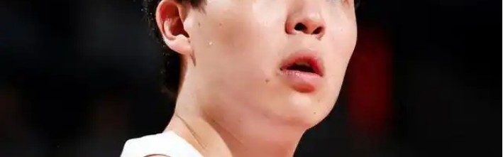 世界杯比赛直播地址-梦幻半场！杨瀚森8中8轰17+3+2+1 弹无虚发无可阻挡